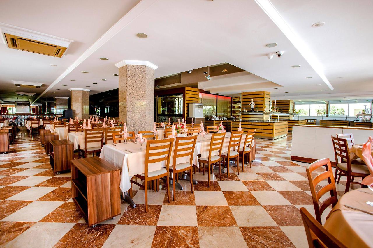 Fame Residence Kemer & Spa Exterior photo
