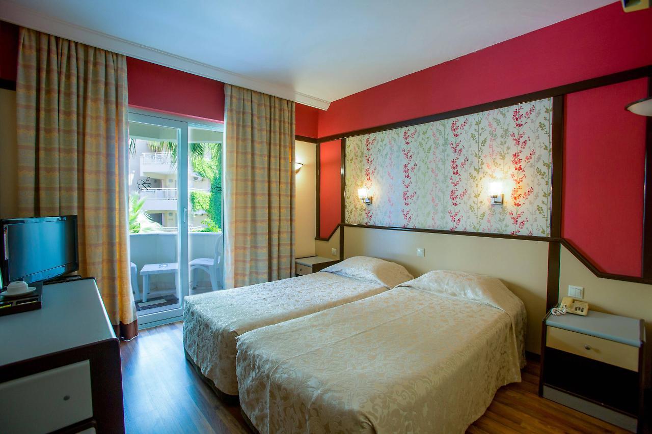 Fame Residence Kemer & Spa Exterior photo
